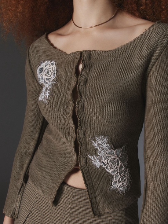 Kimchi Blue Sweaters - Kimchi Blue Natalia Floral
Embroidered Cardigan